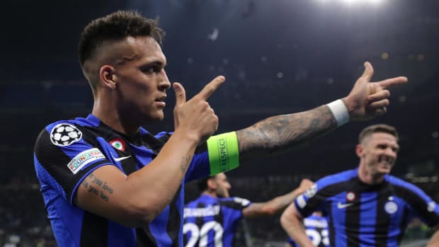 Lautaro Martínez celebrates Inter Milan’s Champions League semifinal win vs. AC Milan.